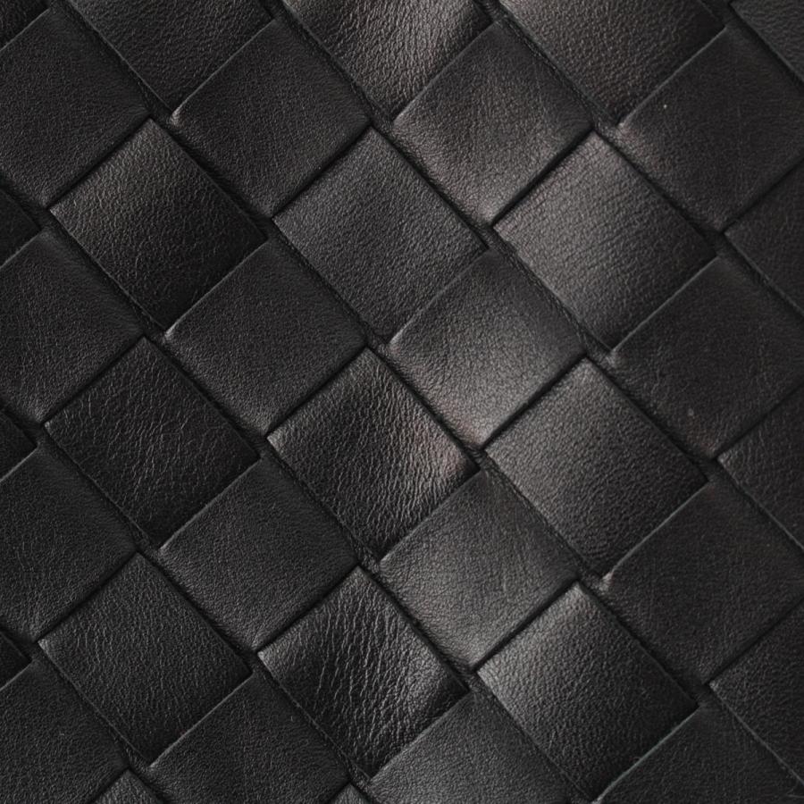 BOTTEGA VENETA（ボッテガ・ヴェネタ） レザー イントレチャート ザ