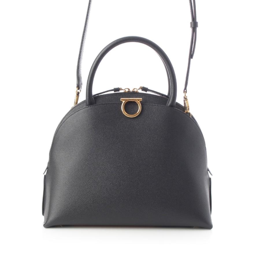 サルヴァトーレフェラガモ レザー ガンチーニ 2way ショルダー