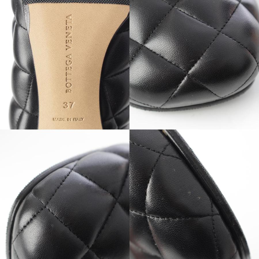 BOTTEGA VENETA（ボッテガ・ヴェネタ） パデッドカセット レザー
