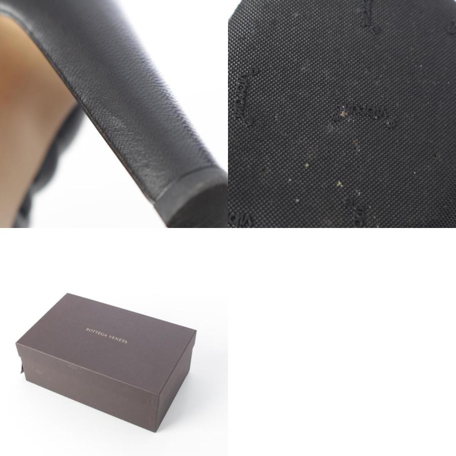 BOTTEGA VENETA（ボッテガ・ヴェネタ） パデッドカセット レザー