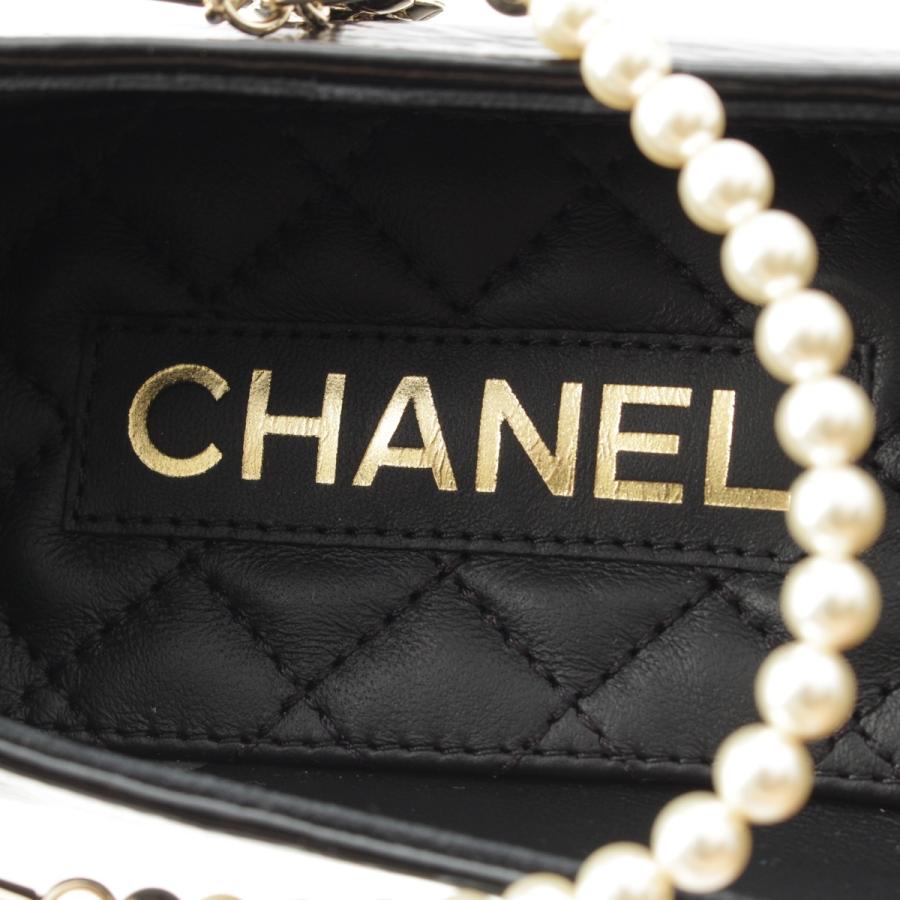 CHANEL（シャネル） レザー ココマーク パール チェーン ストラップ
