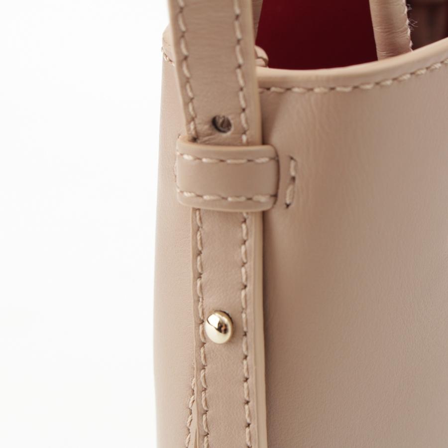 Chloe（クロエ） SENSE センス レザー ロゴ 刺しゅう ハンドバッグ