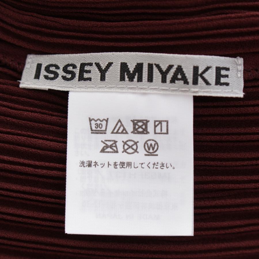 ISSEY MIYAKE（イッセイミヤケ） 25年 HATCHING PLEATS プリーツ