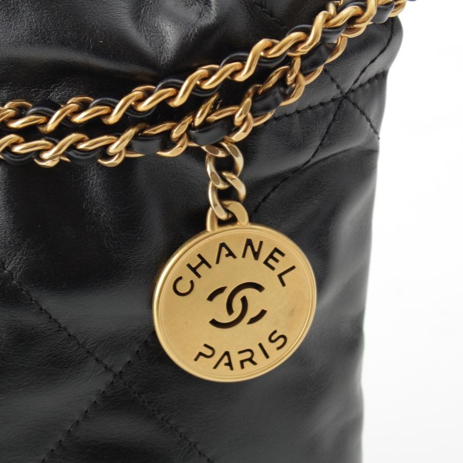CHANEL（シャネル） 22 ラムスキン ミニ チェーン ショルダーバッグ