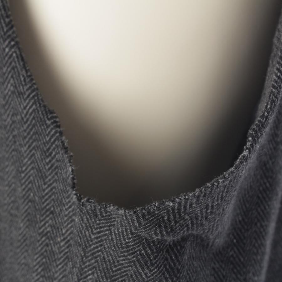ラフシモンズ 1999 99AW コットン ヘリンボーン カットアウト ノースリーブ トップス グレー系 48【中古】 | RAF SIMONS | 06