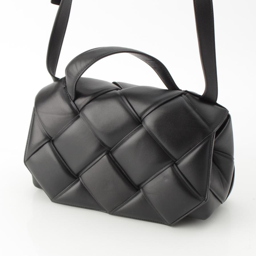 BOTTEGA VENETA（ボッテガ・ヴェネタ） マキシイントレチャート