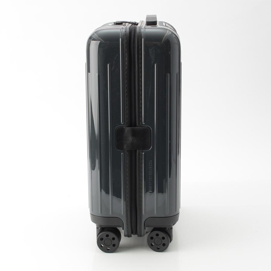 RIMOWA（リモワ） エッセンシャル ライト ポリカーボネート キャビンU