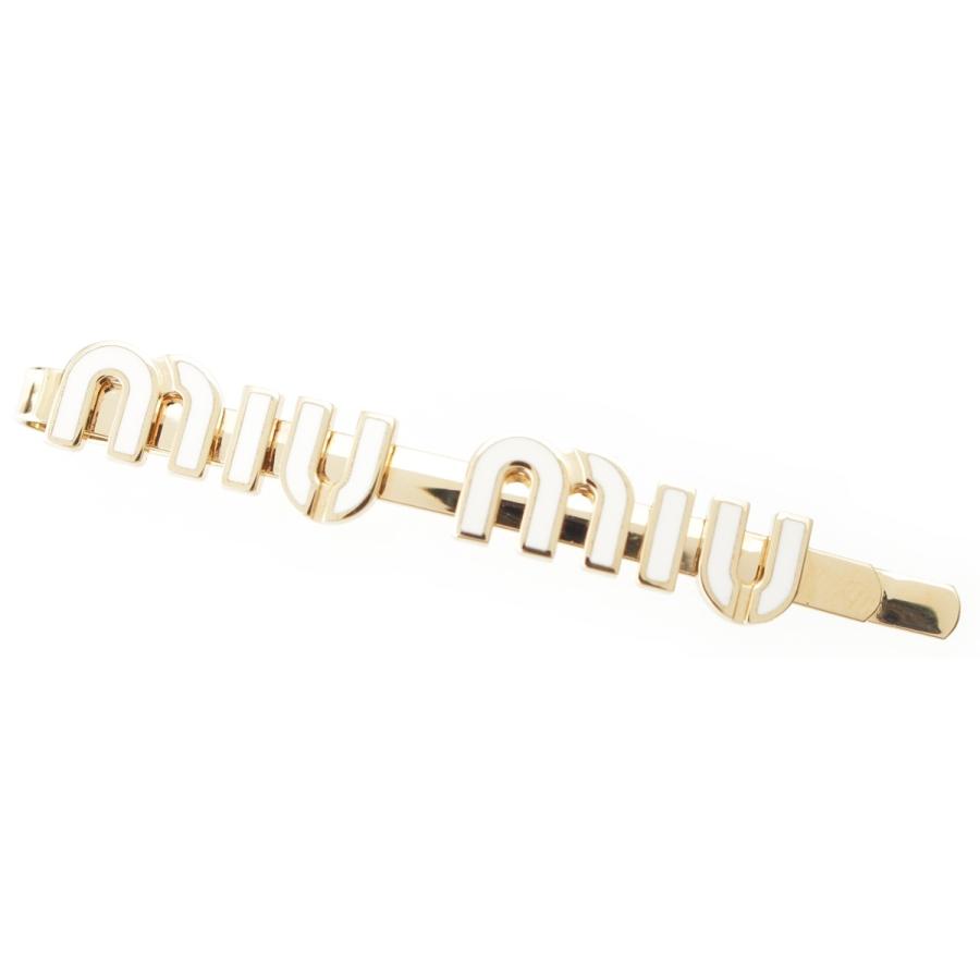 【100%正規品】新品未使用！miu miu ロゴ ヘアピン ホワイト ゴールド miu miu（ミュウミュウ） ロゴ ヘアピン ヘアアクセサリー ホワイト
