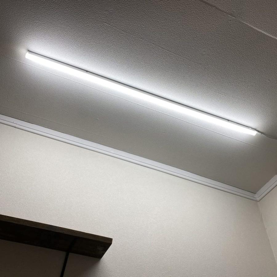 LEDライト スイッチ付 スリム蛍光管形 長さ118cm 昼光色 2300ルーメン 消費電力18W 配線工事不要 AC電源コード・連結コード付属 20本セット_2