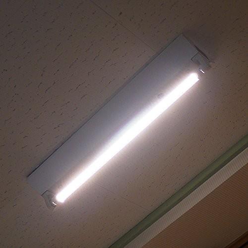 アウトレット C級品 明るい透明カバー 直管形LED蛍光灯 20形 58cm 9W 1