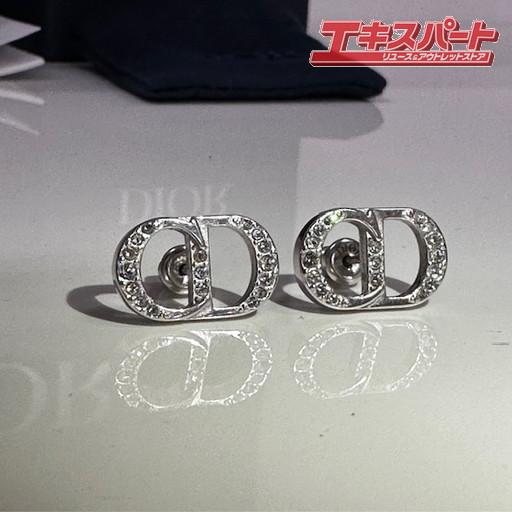 DIOR ディオール CD ピアス 人気美品 楽天市場】Dior ディオール Petit CD Baroque Stud Earrings
