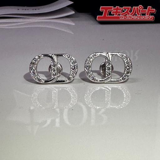 正規品　美品　Dior ピアス　シルバー　両耳　ディオール　箱付き　袋付き 美品！ ディオール ピアス ペア CD シルバー925 ショッパー ケース付