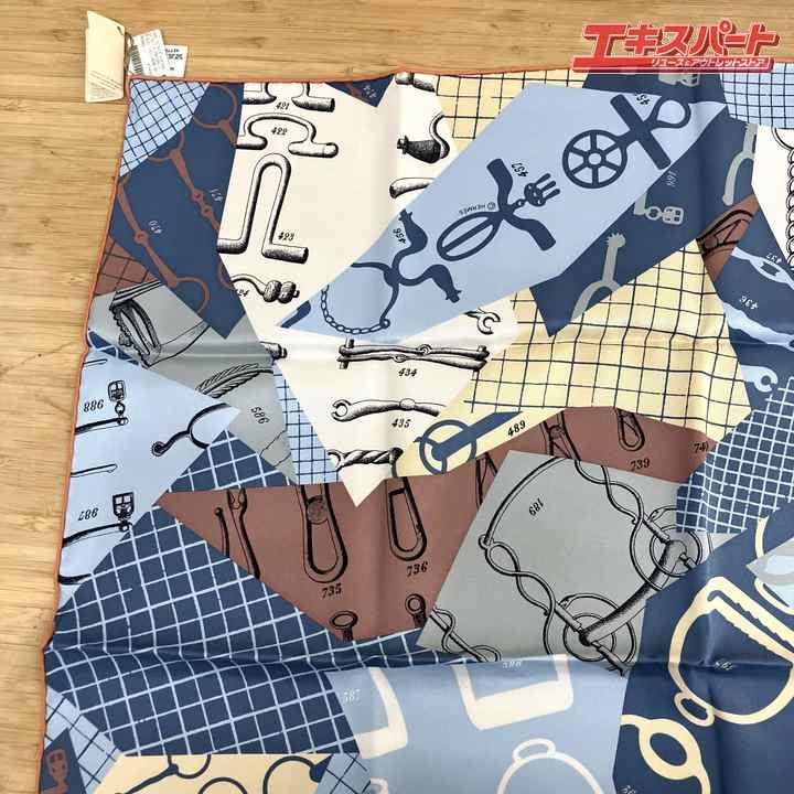 HERMES エルメス　カレ70 プティパピエ　2023ss 2023年春夏 HERMES エルメス スカーフ カレ70 レプティパピエ