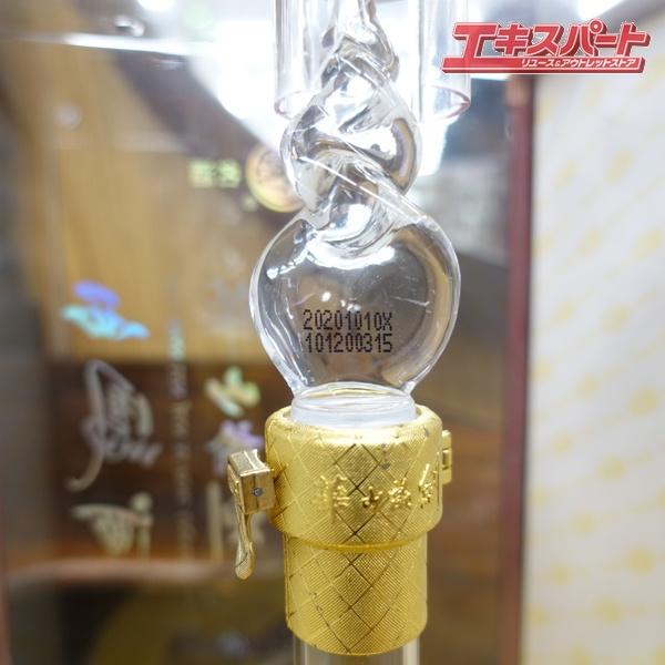 新品未使用　 中国名酒　西鷹酒　華山論剣　20年 中国酒 白酒 20年 西凰酒 華山論剣 45% 500ml 辻堂店 : リユース