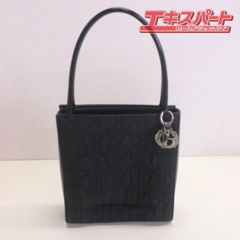 クリスチャン・ディオール Christian Dior カナージュ ロゴチャーム  