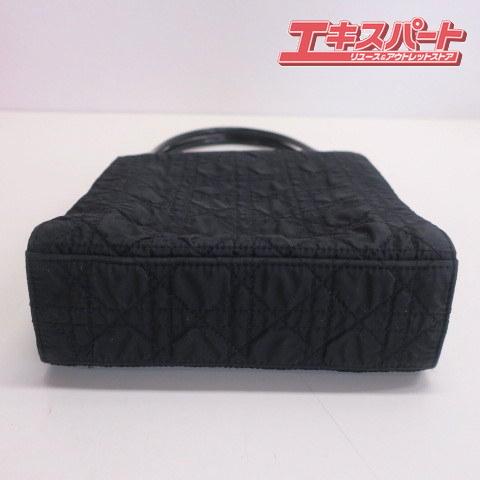 クリスチャン・ディオール Christian Dior カナージュ ロゴチャーム  