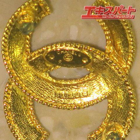 CHANEL シャネル ブローチ ココマーク ロゴ 1108 ヴィンテージ 楽天市場】CHANEL□ココマークブローチ 1108 マットゴールド