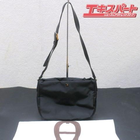 美品 AIGNER アイグナー ナイロン ショルダーバッグ ブラック 保存袋 