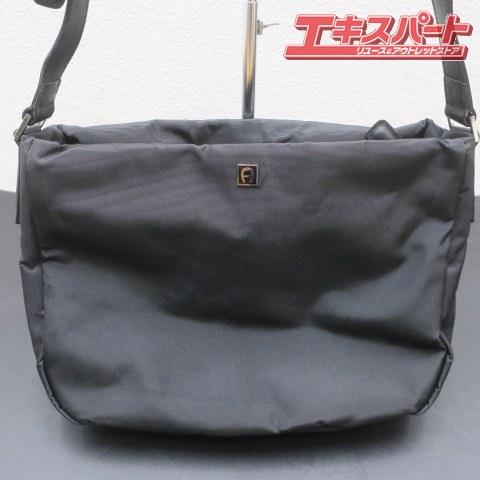 美品 AIGNER アイグナー ナイロン ショルダーバッグ ブラック 保存袋