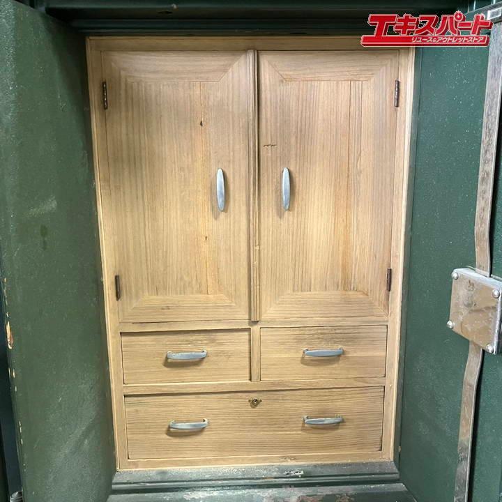 昭和レトロな金庫 アンティーク 時代 大型金庫 大日本東京北村製