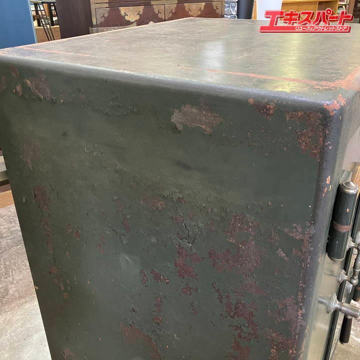 昭和レトロな金庫 アンティーク 時代 大型金庫 大日本東京北村製