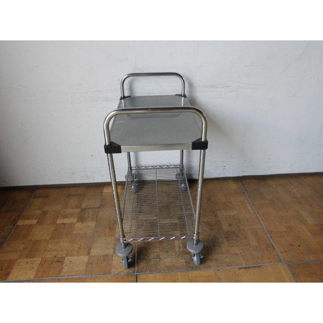 中古厨房 業務用 マルゼン キャスター付き ワゴン カート 棚付き キャスター4本付 配膳 W765×D460×H800mm 店舗の画像