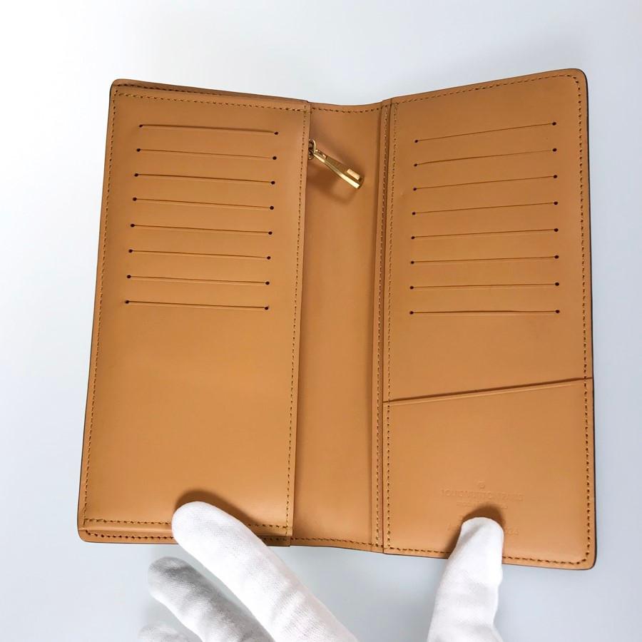 LOUIS VUITTON（ルイ・ヴィトン） モノグラム ダスト ポルトフォイユ