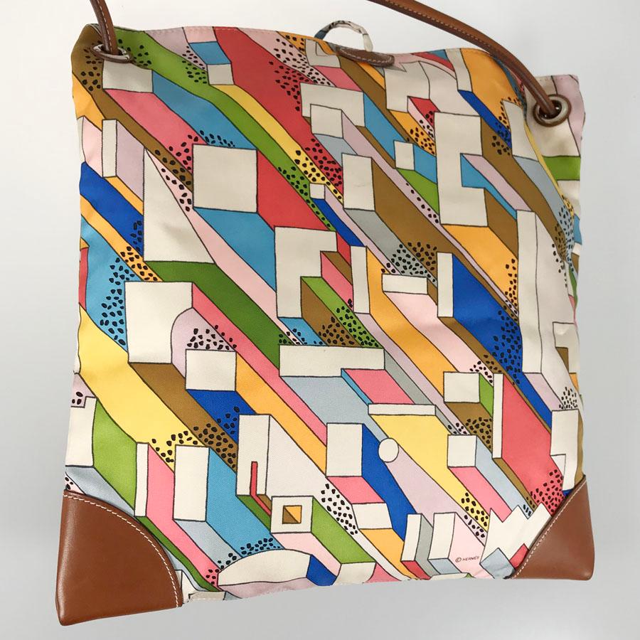 HERMES シルキーシティPM ON A SUMMERDAY ショルダーバッグ □エルメス□ シルキーシティPM「ON A SUMMER DAY」 ショルダー