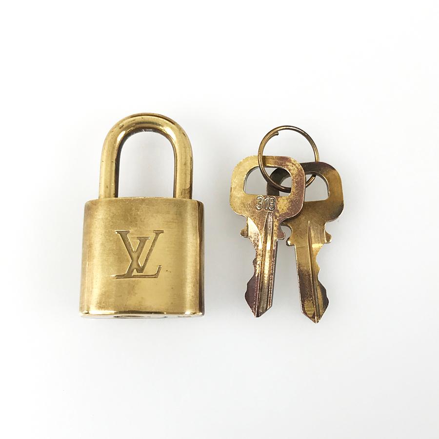 LOUIS VUITTON ルイ・ヴィトン モノグラム アルマ PM M51130