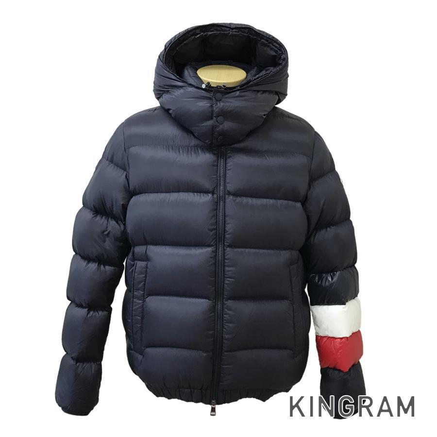 MONCLER モンクレール E20914135585 メンズ ダウンジャケット MONCLER モンクレール E20914135585 メンズ ダウンジャケット