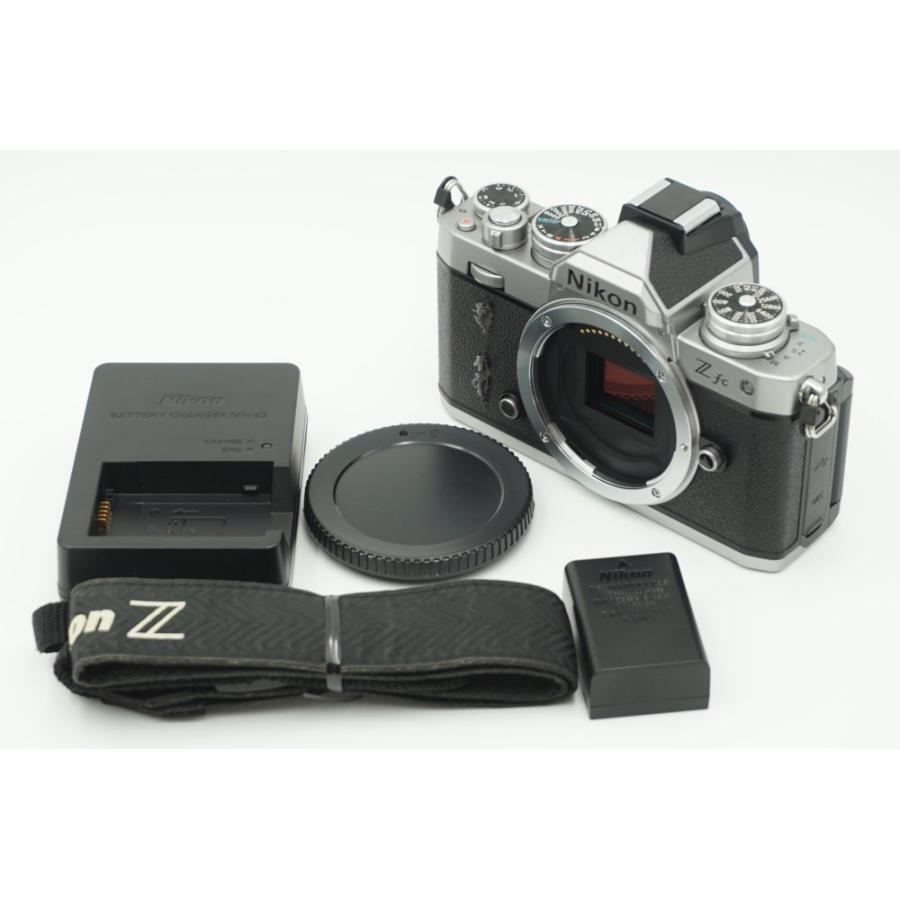 Nikon ミラーレス一眼カメラ Z fc ボディ Zfc シルバー : リバリュー