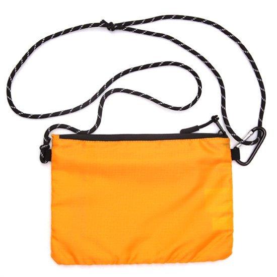 KM4K オレンジ パーカー Lサイズ KM4K スノーボードウェア Mサイズ 黒