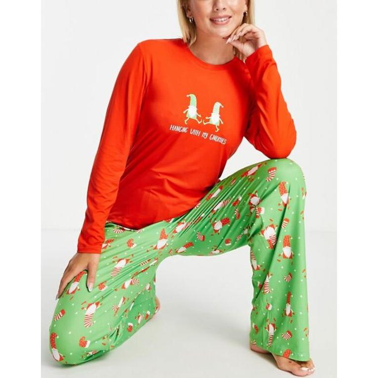 ラウンジャブル レディース ナイトウェア アンダーウェア Loungeable christmas gnomies pajama set in red and green｜revida2｜03
