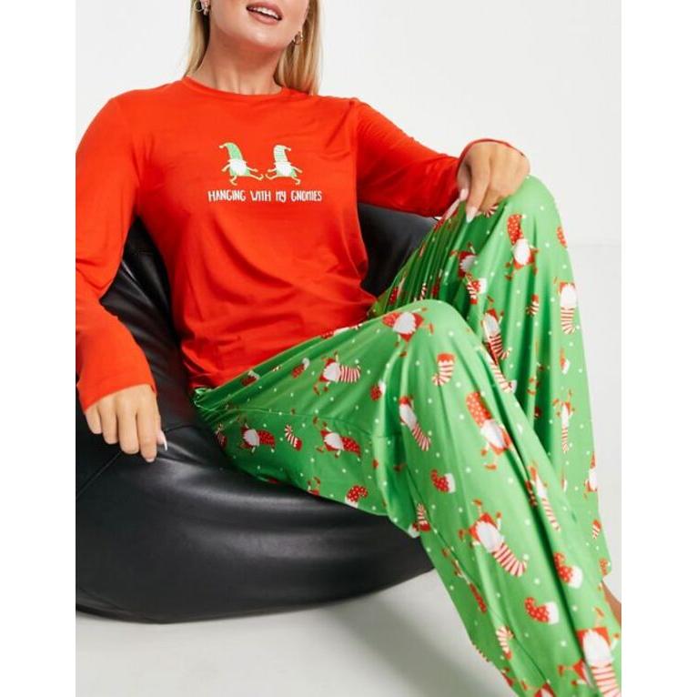 ラウンジャブル レディース ナイトウェア アンダーウェア Loungeable christmas gnomies pajama set in red and green｜revida2｜04