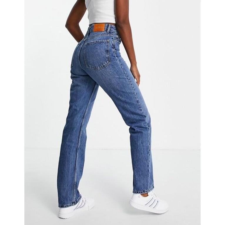 ベルシュカ レディース ボトムス デニムパンツ ジーンズ Bershka high waisted dad jean in medium blue｜revida2｜02