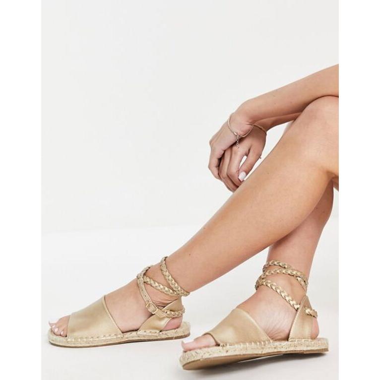 エイソス レディース サンダル シューズ ASOS DESIGN Jelly rope tie espadrilles sandals in gold｜revida2｜04