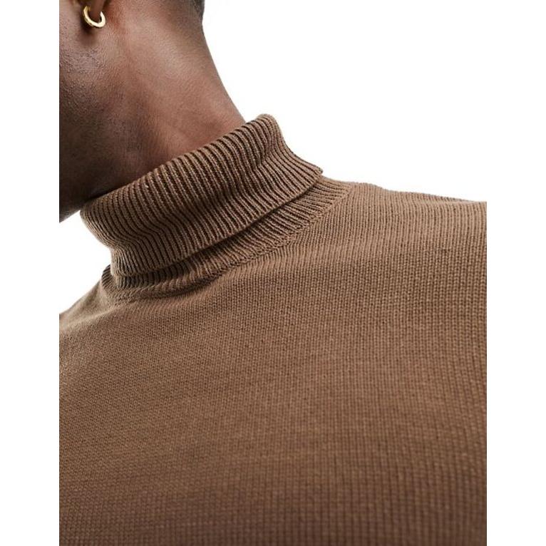 エイソス メンズ ニット・セーター アウター ASOS DESIGN midweight knitted cotton roll neck sweater in brown｜revida2｜02