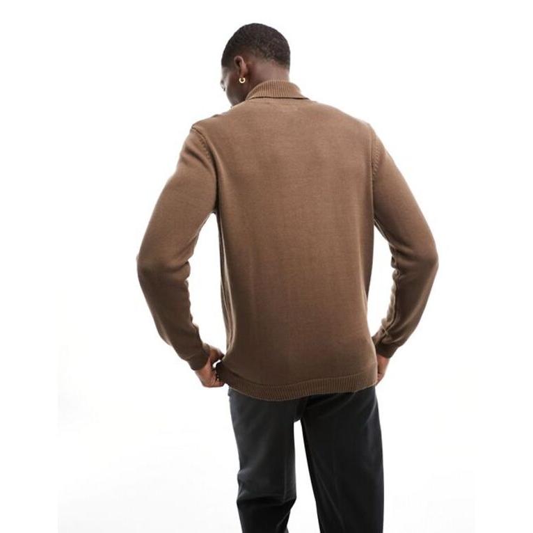 エイソス メンズ ニット・セーター アウター ASOS DESIGN midweight knitted cotton roll neck sweater in brown｜revida2｜03