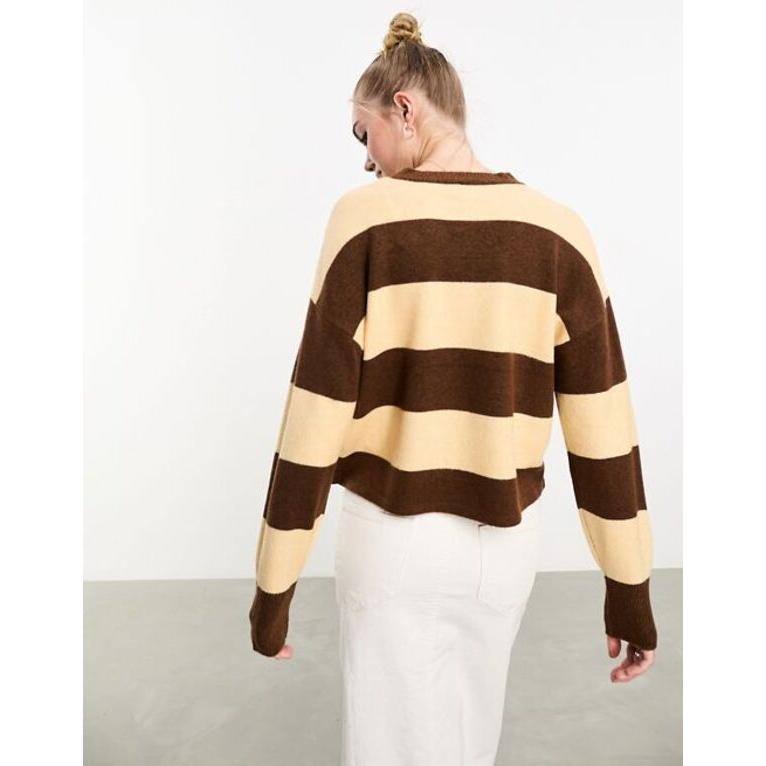 独創的 ピーシーズ レディース ニット・セーター アウター Pieces exclusive scoop neck sweater in brown & cream stripe