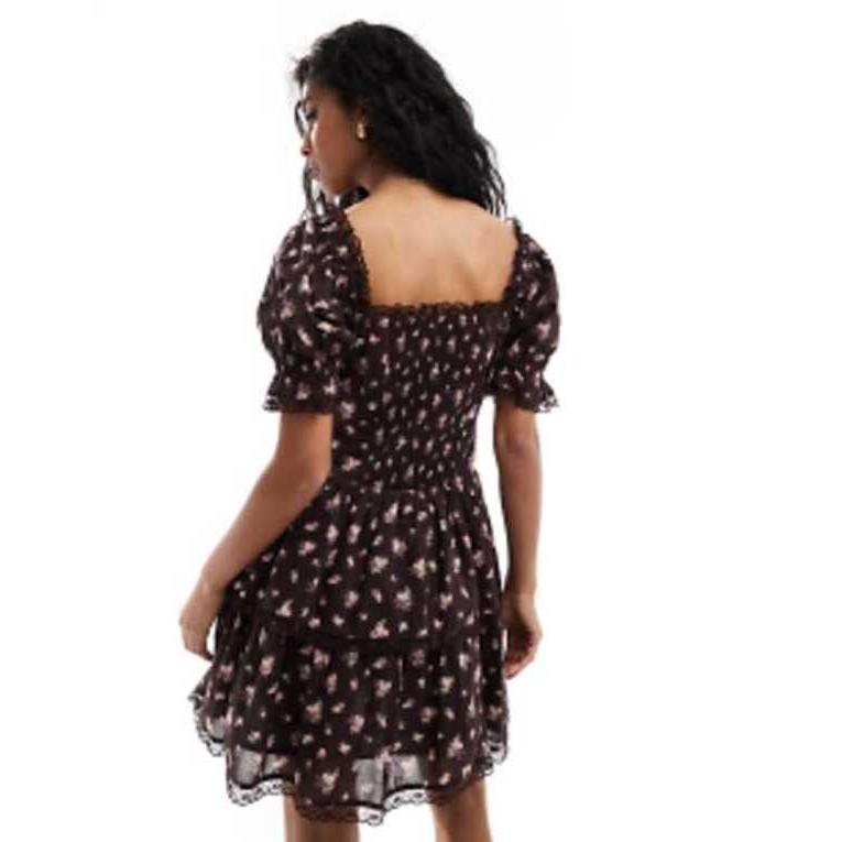 レディース ワンピース トップス Miss Selfridge mini tiered corset dress in brown 【sachet】 ditsy