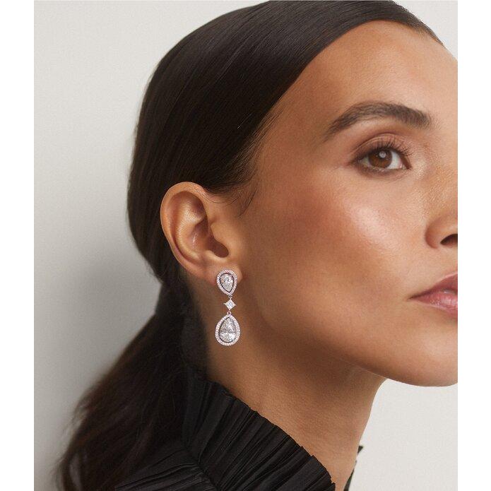 Fana ダイヤモンドネックレスとピアス2点