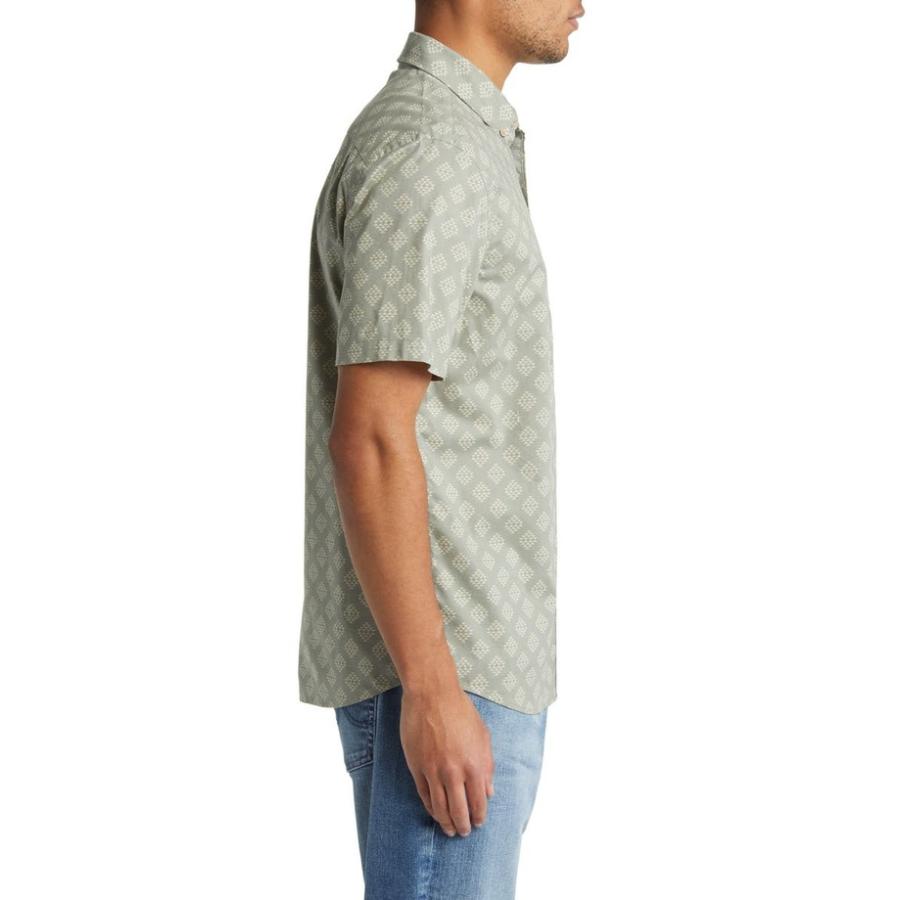 おすすめ ファレティ メンズ シャツ トップス x Doug Good Feather Playa Regular Fit Print Short Sleeve Button-Down Shirt