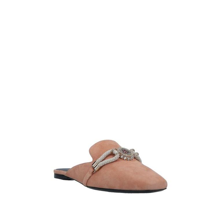 シェルヴィーノ エルマンノ - SCERVINO サンダル ERMANNO 強さと繊細さ