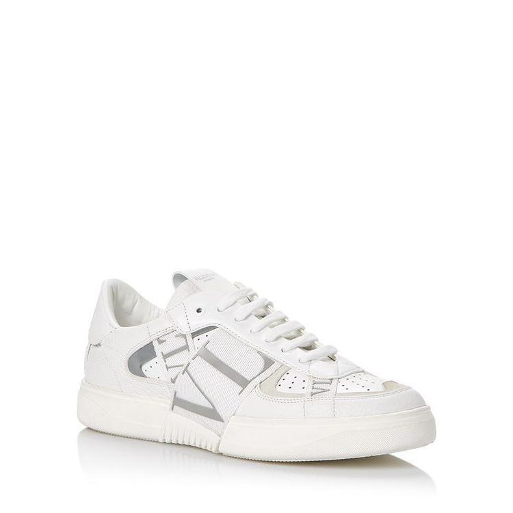 ヴァレンティノ メンズ スニーカー シューズ Valentino Men S Logo Low Top Sneakers Oldscull Com