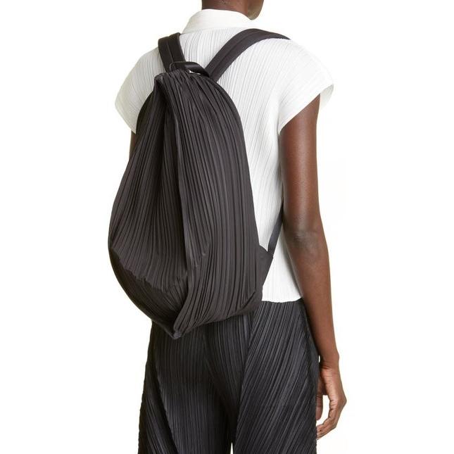 全品送料無料】 issey miyake プリーツリュック バックパック tdh