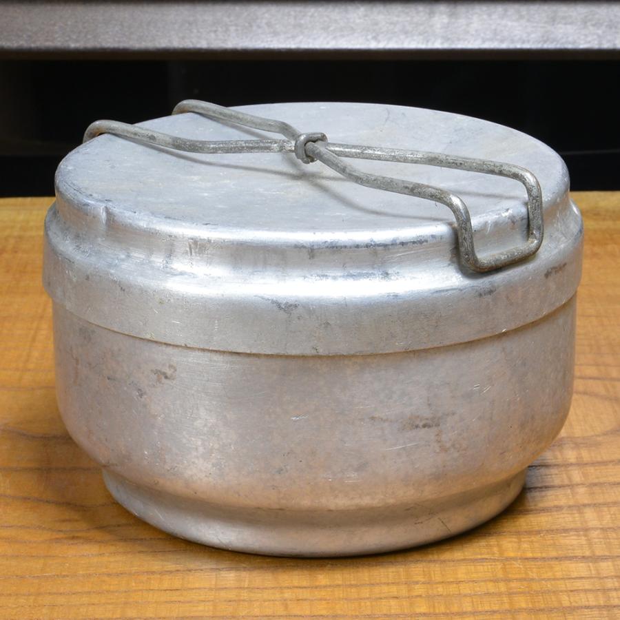 チェコ軍放出品 メスキット 飯盒 アルミ製 丸型 2ピース ホルダーなし 払下げ 飯ごう キャンプ用品 アウトドア ミリタリー 食器 雑貨 Ee063nnb ミリタリーショップ レプズギア 通販 Yahoo ショッピング