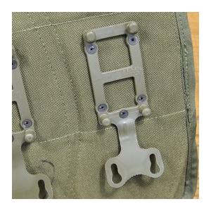 ハンガリー軍放出品 マガジンポーチ AKマガジン対応 ナイロン製 [ 右用