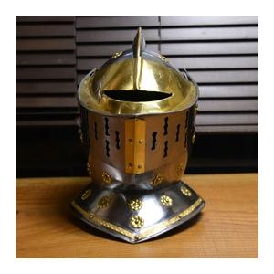 西洋甲冑 中世ヨーロッパ式 兜 ナイトヘルメット 真鍮装飾 騎士 防具