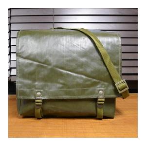チェコ軍放出品 ショルダーバッグ M85 耐水 OD [ 難あり ] チェコ