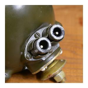 米軍放出品 車両用ヘッドライト 装甲車用 OD 24ボルト アメリカ軍